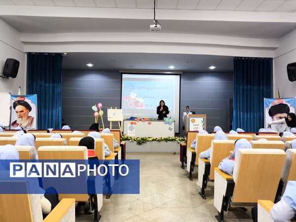 افتتاحیه جشنواره سفیران سلامت در دبستان آرمینه مصلی نژاد