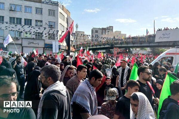 روایت عشق و وفاداری در بدرقه شهدا