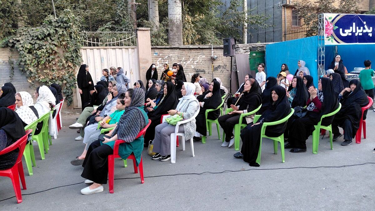 برگزاری جشن میلاد پیامبر (ص) و امام جعفر صادق (ع) در کرج