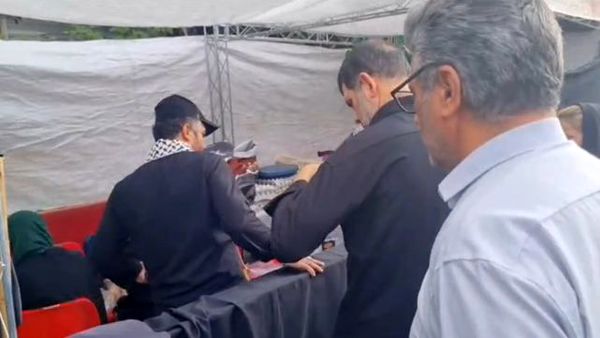 برپایی موکب‌ها در اربعین حسینی نمادی از دین باوری و سنت نبوی است