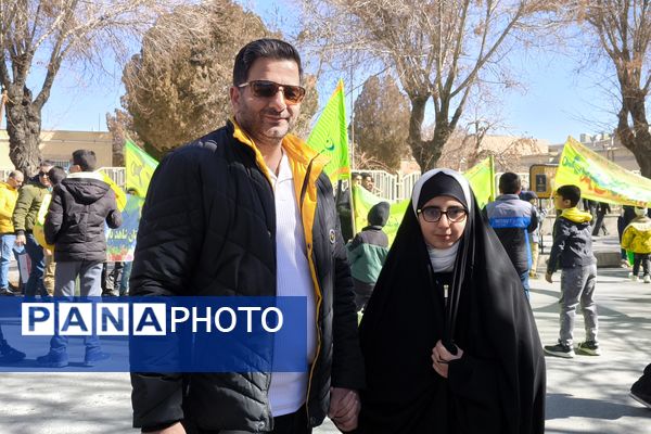 راهپیمایی ۲۲ بهمن در چهل و ششمین سالگرد پیروزی شکوهمند انقلاب اسلامی در شهرستان آباده