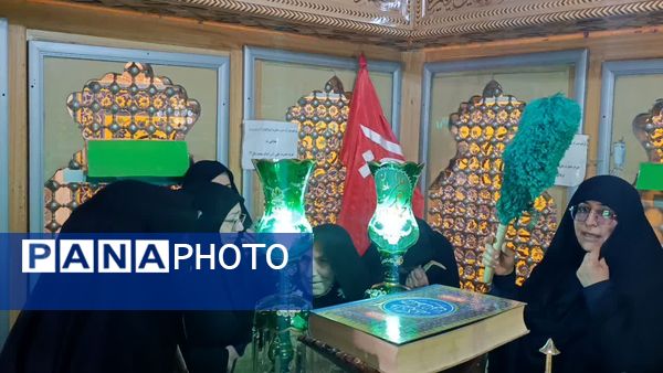 مراسم غبار روبی و زیارت ضریح مطهر سلطانعلی ابن امام محمد باقر (ع) در کربلای ایران 