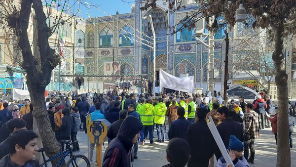 نخستین روز از دهه مبارک فجر با برگزاری برنامه‌های فرهنگی و مذهبی متنوع در شهرستان اسفراین