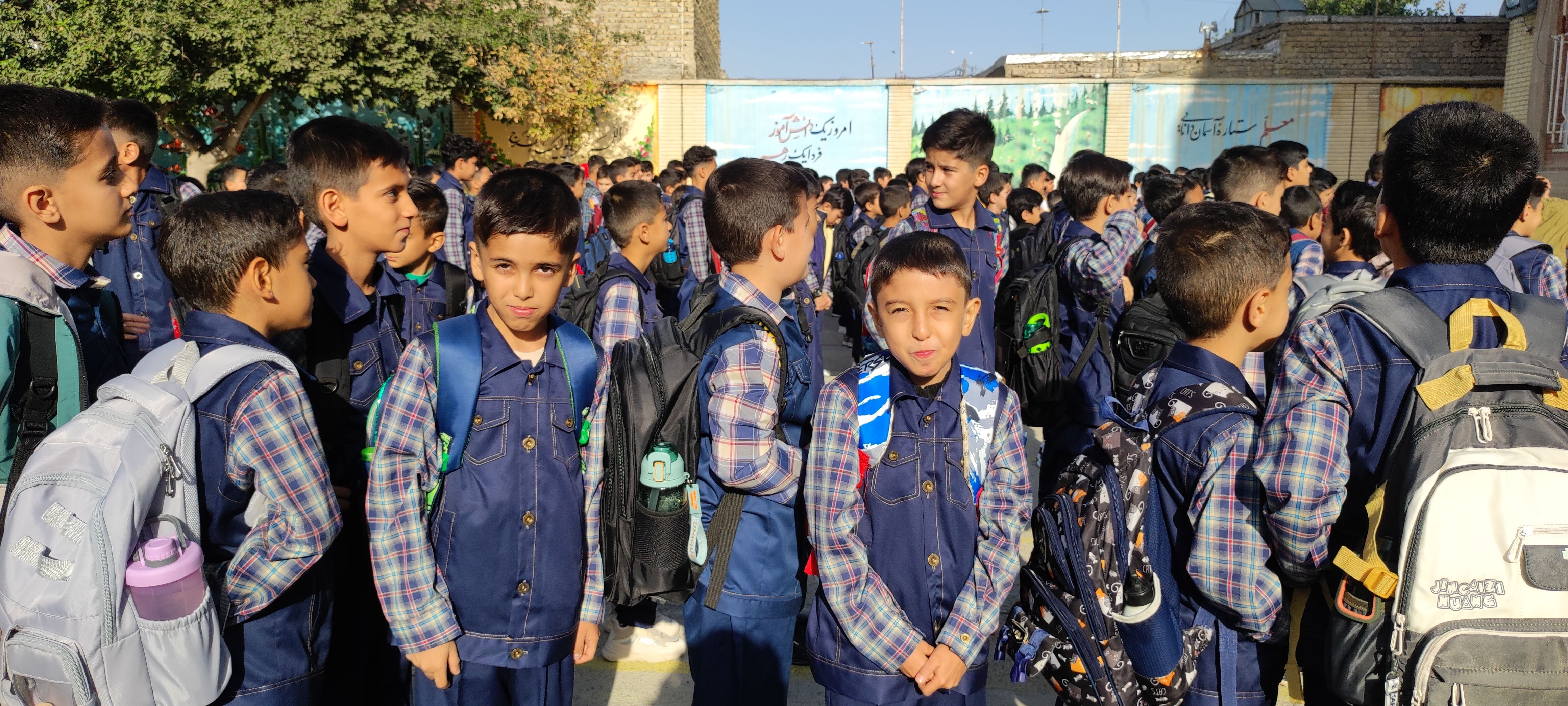 جشن آغاز سال تحصیلی جدید در مدرسه شهدای فرهنگی شهرستان شیروان