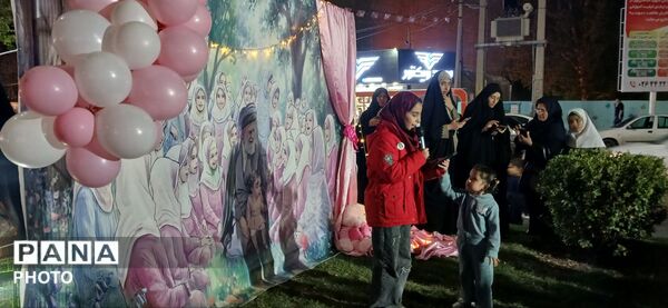 حضور پررنگ مردمان هشتگرد در راهپیمایی هرشب 