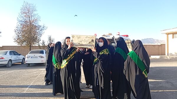 شهید گمنام، مهمان دل‌های روشن