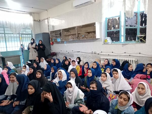 مراسم عزاداری ایام فاطمیه در مدرسه شهید خاقانی شیروان