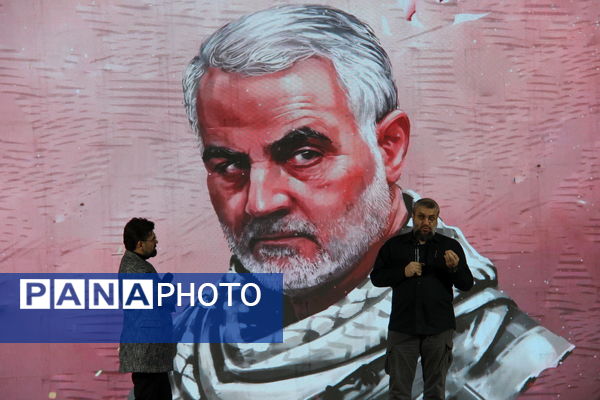 برگزاری کاروان سرباز فصل پنجم روایت یزد در حسینیه محمودآباد