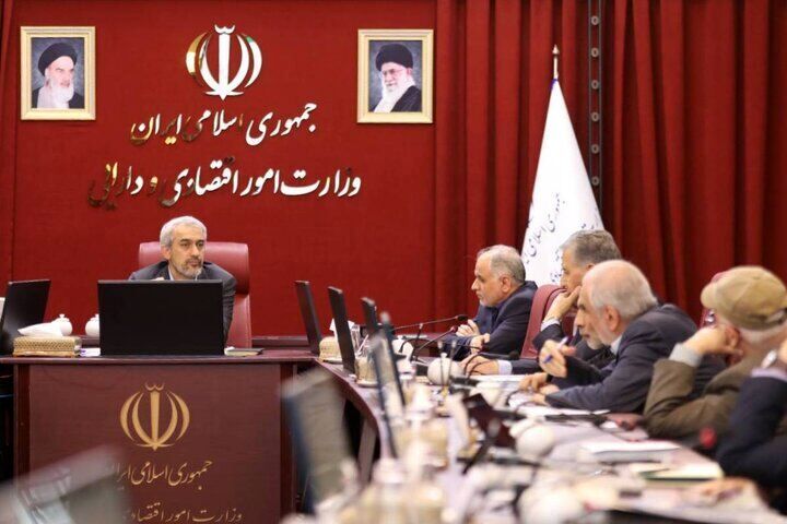 سرمایه بانک‌ها از طریق هیئت واگذاری افزایش می‌یابد