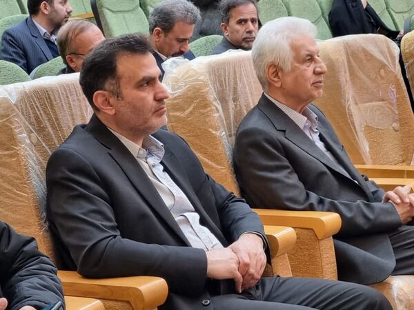 مراسم افتتاحیه مدرسه خیرساز شهیدان بارفروش در کاشان