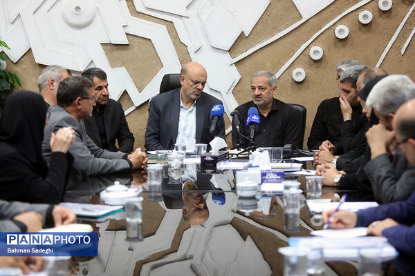 نشست مدیران وزارت آموزش و پرورش با اعضای کمیسیون آموزش مجلس