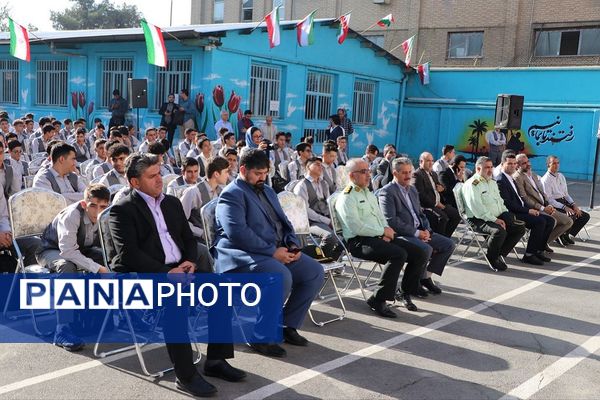 جشن آغاز سال تحصیلی در ناحیه 2 شهرری 
