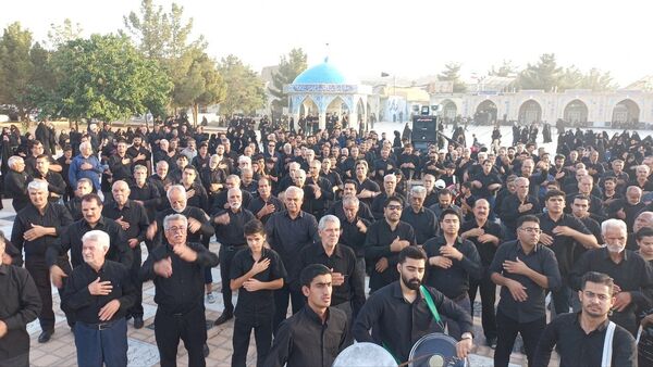 حضور گسترده هیئات مذهبی در بارگاه منور امام زاده محمد عابد 