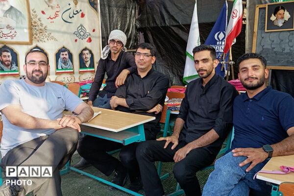 میزبانی فرهنگیان فشافویه در موکب عشاق الحسین(ع) سازمان دانش آموزی