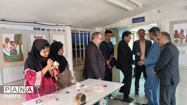 بازدید مدیرکل معاونت آموزش متوسطه از پژوهشسرای ناحیه دو همدان