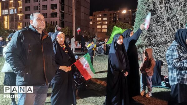 خیابان ها برای بیست و پنجمین بار حماسه آفریدند