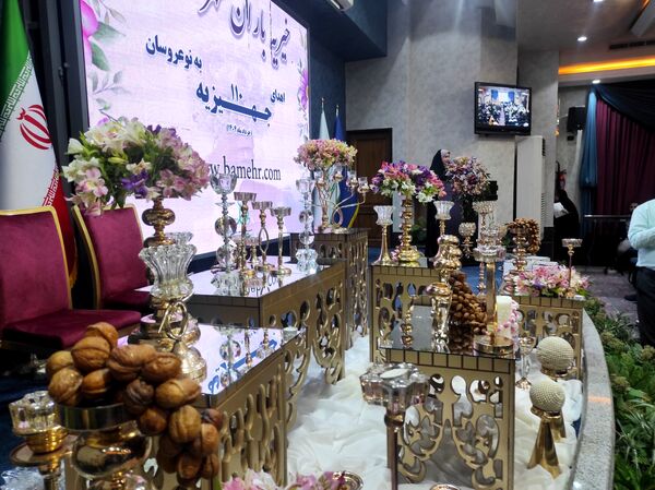 مراسم جشن ازدواج و اهدای ۱۱۰ جهیزیه به نوعروسان اصفهانی