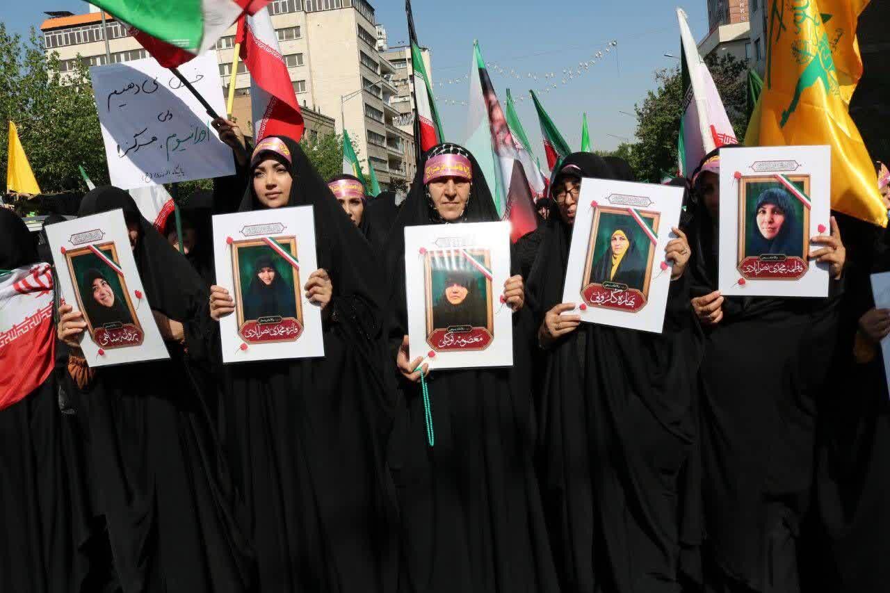 دختران جان‌فدای ایران؛ صف اول دفاع، نماد اتحاد و امید