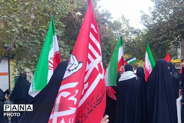 رزمایش فداییان رهبر در شیراز