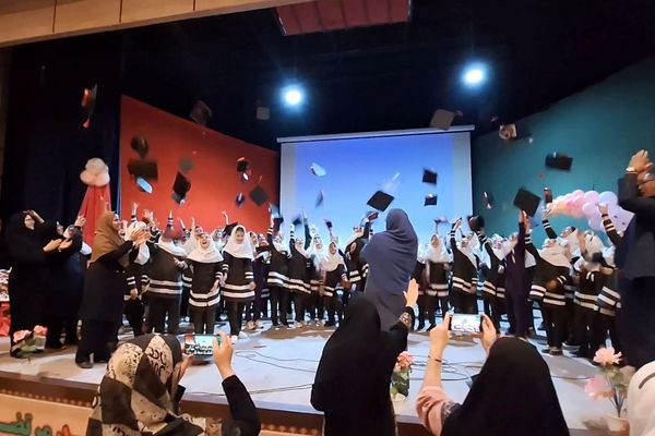 جشن فارغ التحصیلی ششمی‌های فریمان