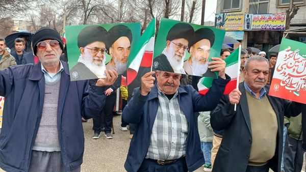راهپیمایی ۲۲ بهمن در شهرستان فارسان