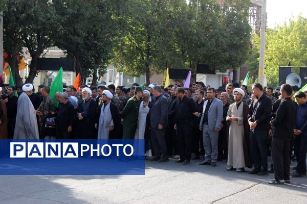 ملکان در مسیر عشق