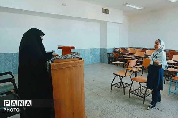 رقابت ۴۰۰ دانش‌آموز آباده‌ای در چهل‌وچهارمین دوره مسابقات قرآن