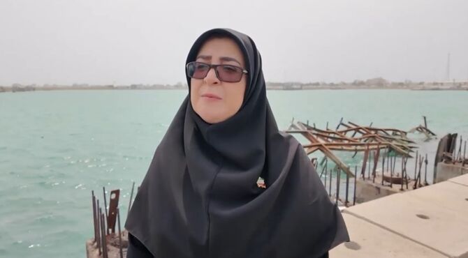 دشمن لنج‌های تجاری بندر جاسک که ‌فعالیت هم نظامی نداشتند را مورد حمله قرار داد