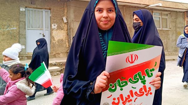 راهپیمایی ۲۲ بهمن در علی‌آباد