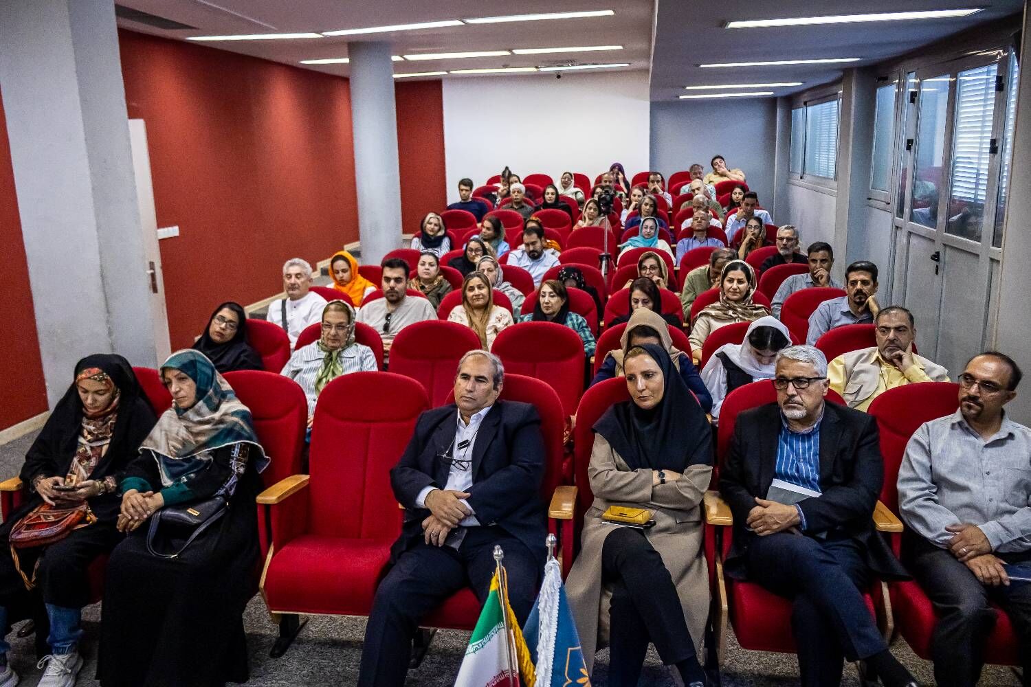 اسناد تاریخی پایه شناخت هویت و تاریخ جامعه‌اند