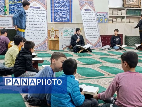 برپایی سفره افطار و برگزاری جلسه قرآن در شب ولادت امام حسن مجتبی (ع)