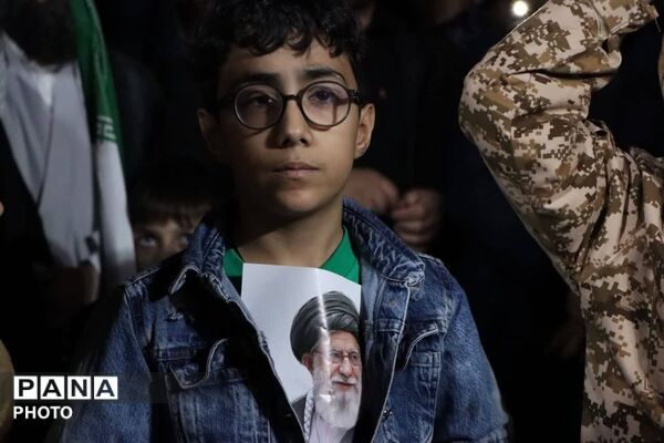 دویست و سه شب پایداری در مسیر آرمان‌ها 