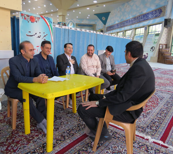 برپایی میز خدمت آموزش و پرورش خراسان شمالی