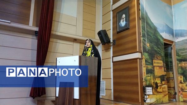 جلسه اولیا مربیان دبیرستان سرافرازان برگزار شد