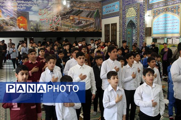 محفل قرآنی دانش آموزان در گلوگاه