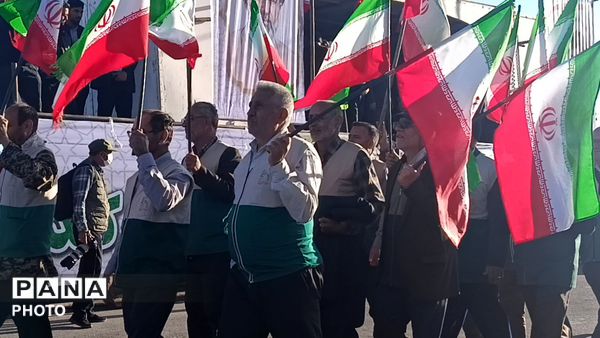 رزمایش جان‌فدای ایران با محوریت فرهنگ امام رضایی در شهرکرد 