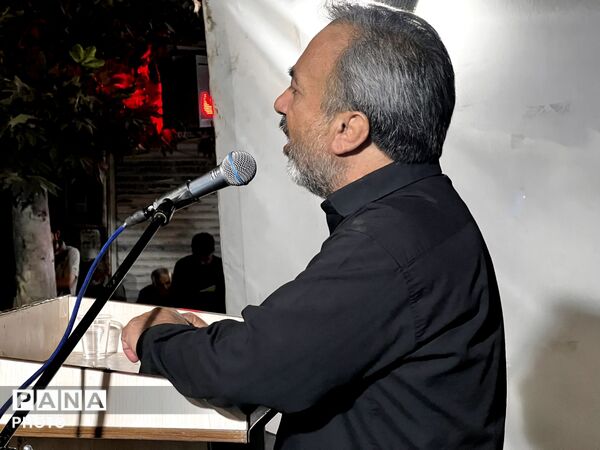 برپایی نماز استغاثه در ساوجبلاغ 