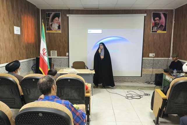 تجلیل از مربیان قرآنی در اختتامیه برنامه اوقات فراغت تابستانی سندرک