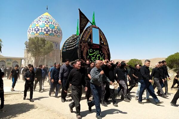  جلوه‌هایی از عزاداری مردم بنادکوک در روز شهادت امام رضا(ع)