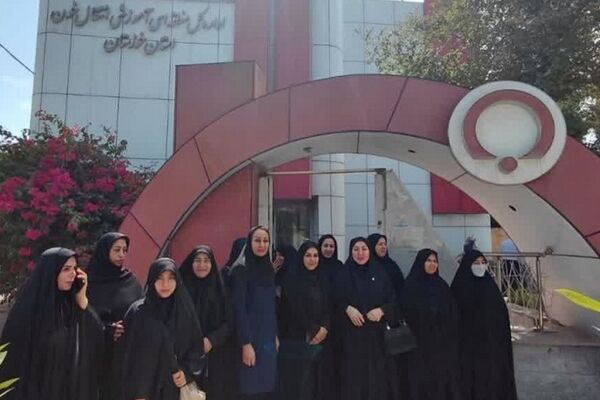 بانوان آموزش‌وپرورش ناحیه ۳ اهواز در پویش اهدای خون حضور پرشور دارند