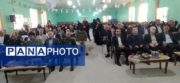 طنین زنگ انقلاب در دبیرستان دخترانه عترت گناوه