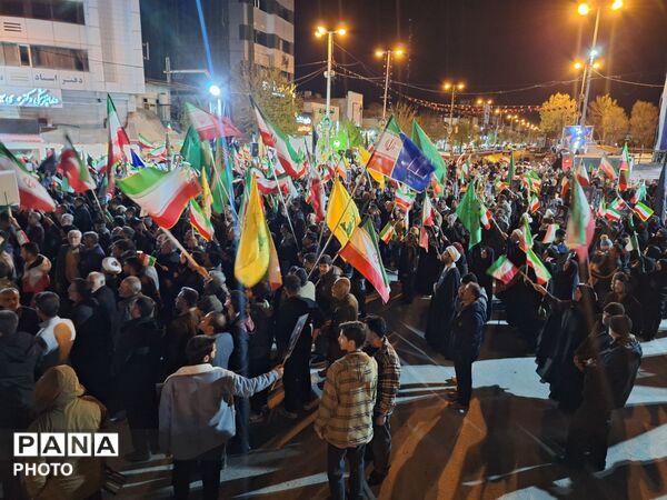 تجمع بزرگ مردم غیور مرودشتی در خیابان‌ها