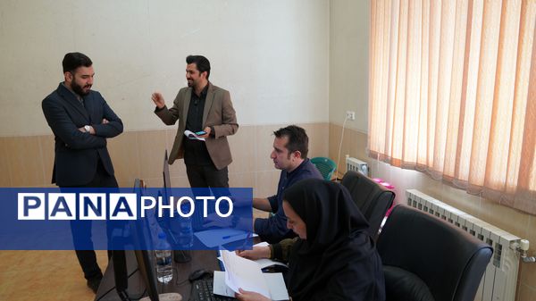 مرحله کشوری تحویل آثار چهل‌ و دومین جشنواره فرهنگی و هنری فردا در اصفهان 