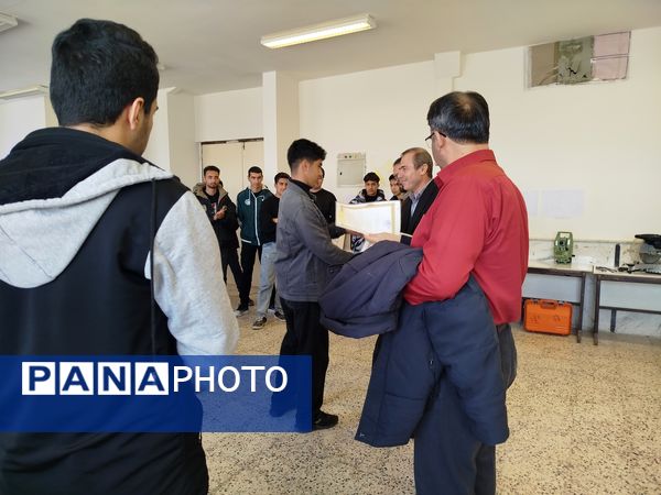 افتتاح نمایشگاه دست‌سازه‌های هنرستان خوارزمی سملقان