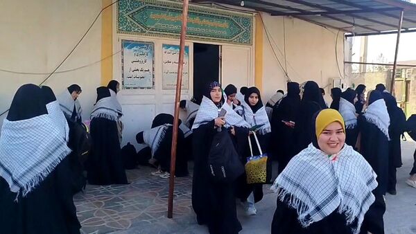 اعزام ۴۰ دانش‌آموز دختر لنده‌ای به مناطق عملیاتی جنوب کشور