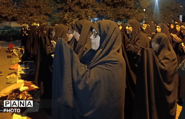 طنین نوای استغاثه در نظرآباد؛ زمزمه‌های عاشقانه مردم برای ظهور منجی عالم