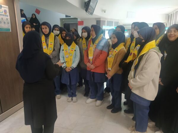 بازدید دانش‌آموزان پیشتاز از سازمان تأمین اجتماعی در راستای تفاهم‌نامه سازمان دانش‌آموزی و تأمین اجتماعی