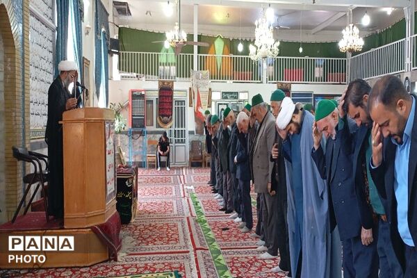 اقامه نماز عبادی سیاسی جمعه در آخرین هفته فروردین ماه 