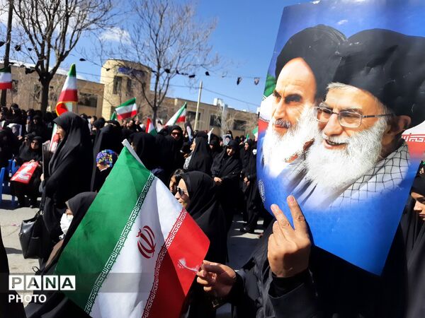 تجمع و خونخواهی فرهنگیان در شهرکرد 