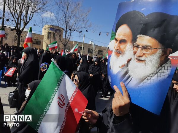 تجمع و خونخواهی فرهنگیان در شهرکرد 